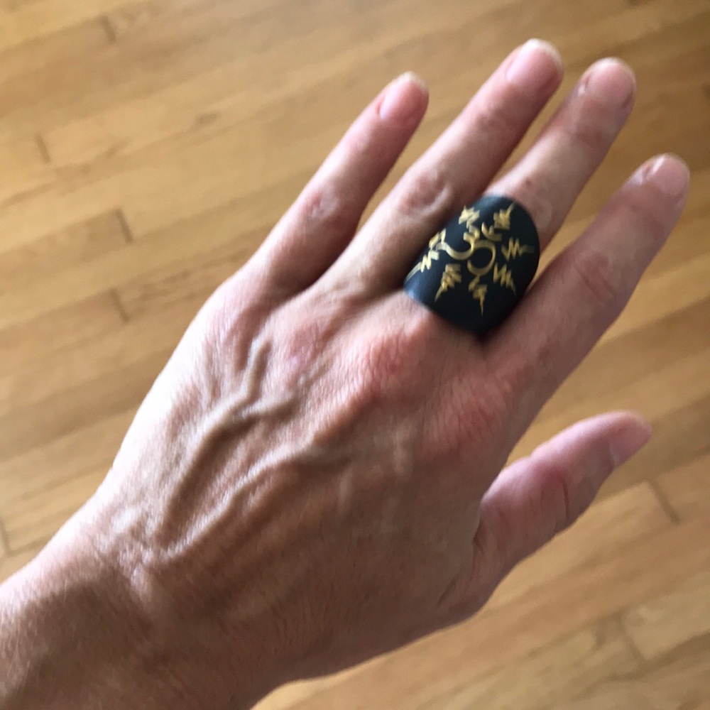 🌈Hand Painted Rings on Coconut Shell🌈 - Picture 7 of 7